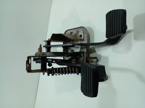 Pedal Embreagem Freio Peugeot 206 1.0 16v 2001 (m)