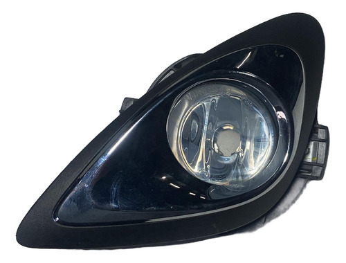 Farol Milha Moldura Esquerdo Nissan March 2016  2017