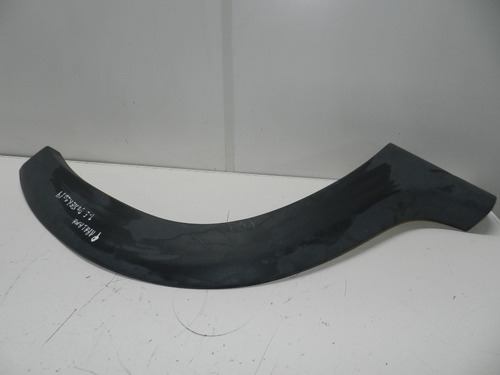 Moldura Para-lama Traseiro Esquerdo Renault Duster 09/15 