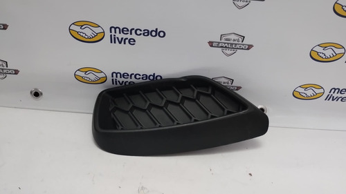 Moldura Farol Milha Lado Direito Fiat Argo 18/22 Com Detalhe