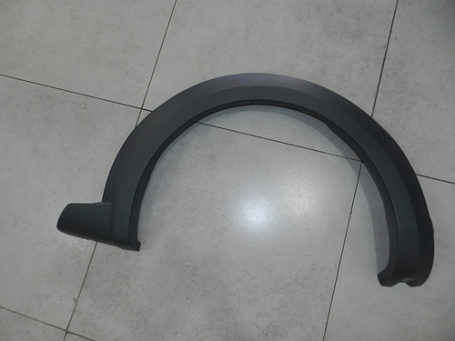 Moldura Para-lama Direito Fiat Strada Working 14/20