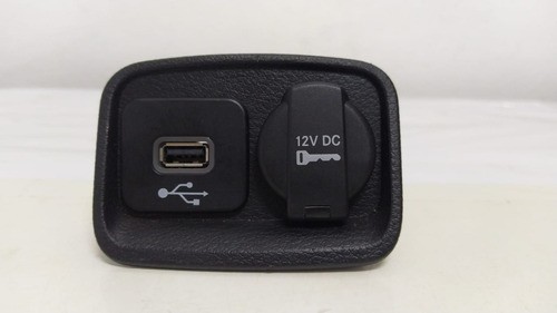 Entrada Usb/12v Fiat Toro 2017