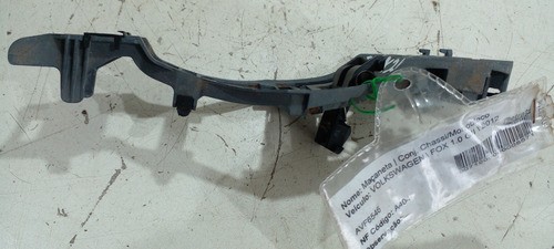 Suporte Maçaneta T.d Vw Fox 2006/12 (r)