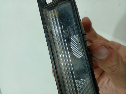 Luz De Placa Fiat Uno Palio Siena 0463200 (m)