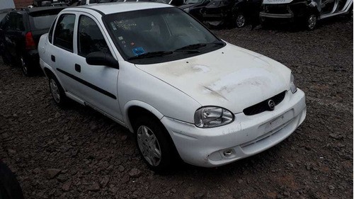 Sucata Gm Corsa 1.6 Automático 2001 Rs Caí Peças