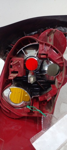 Lanterna Direita Peugeot 206 2005/08 (r)