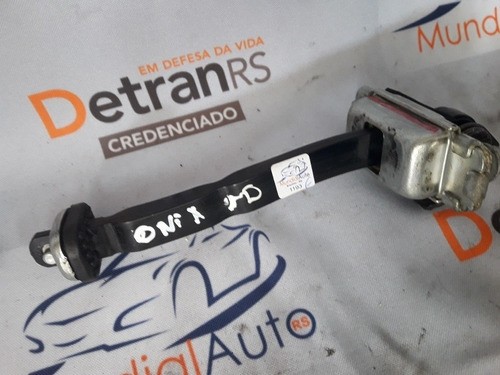 Limitador De Porta Traseira Direita Gm Onix 2013... 1193