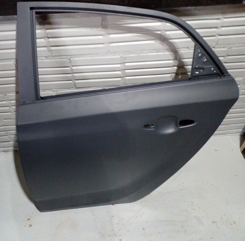 Porta Traseira Esquerda Hyundai Hb20 2015 Hatch (m)