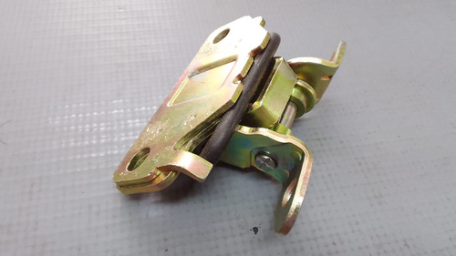 Dobradiça Da Porta Dianteira Direita Uno 85-13   23756