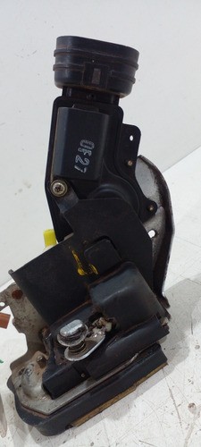 Fechadura Porta T.d Toyota Corolla 98/02 (r)