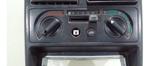 Moldura Painel Central C/difusor Botões Fiat Uno 1992/00 (r)