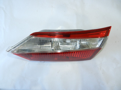 Lanterna Direita Toyota Corolla 2015 A 2018 E116146 Sem Led
