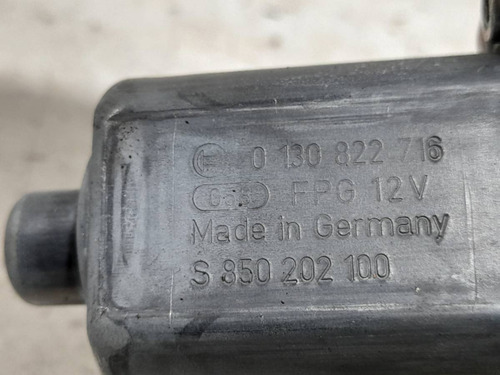 Motor Vidro Porta Traseira Esquerda Golf 2014 0130822716