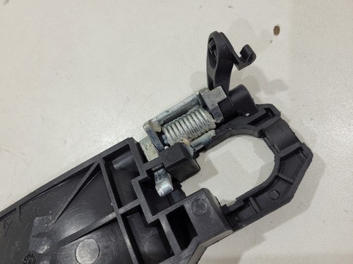 Suporte Maçaneta Externa D.d Fiat Palio 06/14 (r)