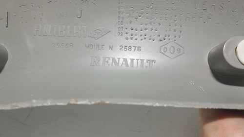 Moldura Interna Le Coluna Parabrisa Renault Master 2001/2009