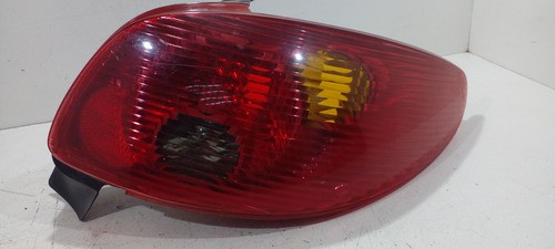 Lanterna Direita Peugeot 206 2005/08 (r)