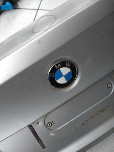 Tampa Traseira Porta Malas Bmw 320i 2006 2007 2008 2009