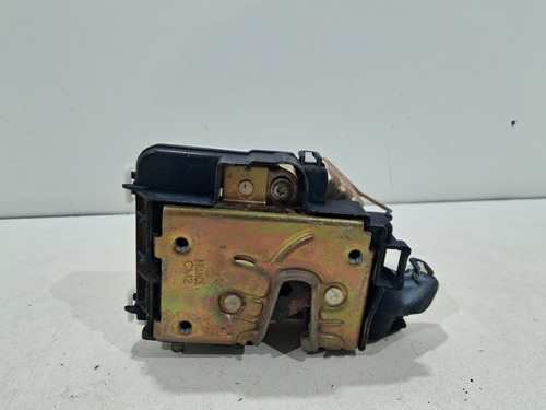Fechadura Porta Traseira Esquerda Cordoba 1998 Cxd25 (av)