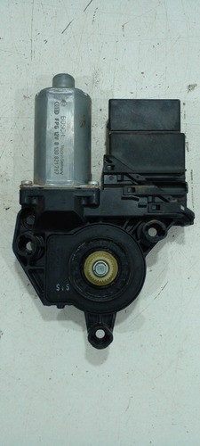 Motor Vidro Elétrico T.e Vw Golf Bora 0130821767 (r)