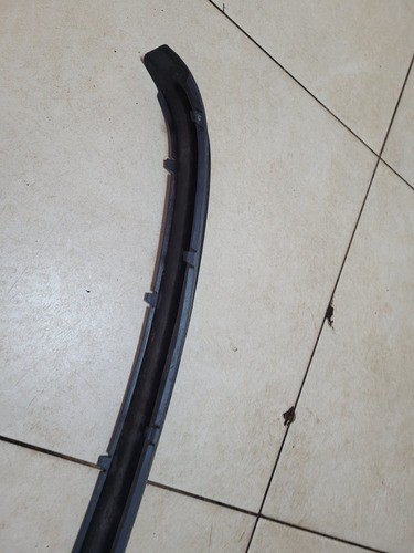 Moldura Parachoque Traseiro Bmw 328i 99/05 (r)