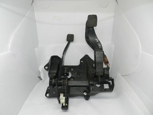 Pedais Freio Embreagem Prisma Onix 1.0 1.4 13/19 914643411