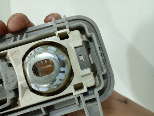 Luz Interna Teto Peugeot 206 Citroen C3 9610095677 (m)