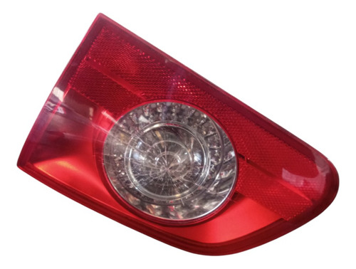 Lanterna Tampa Traseira Direito Vw Passat Var B6 2006 A 2010