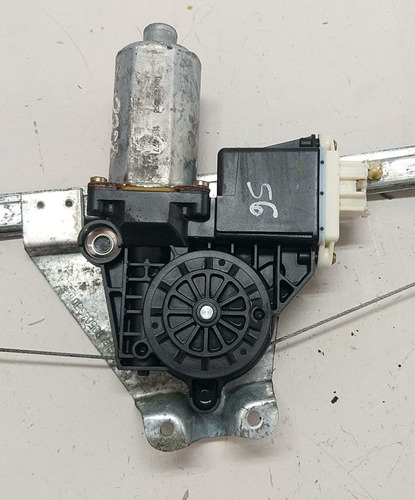 Maquina Vidro Traseira Direita Vectra 1992 A 1997 0130821650