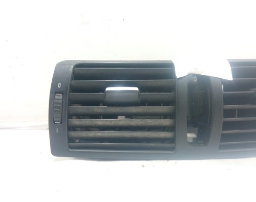 Difusor De Ar Central Bmw 118i 2012