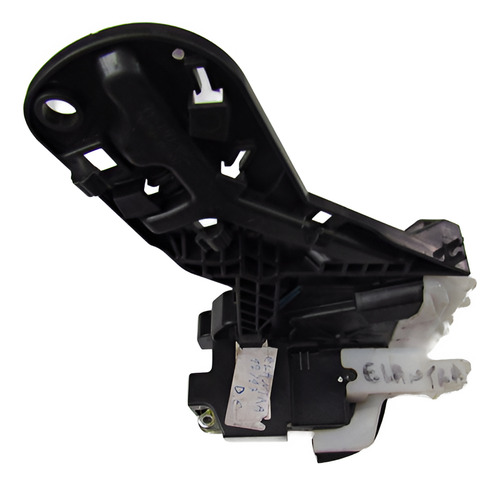 Fechadura Porta Dianteira Esquerda Hyundai Elantra 2012 A 16