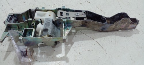 Suporte Maçaneta Exter D.d Peugeot 208 07/14 9670931980 (r)