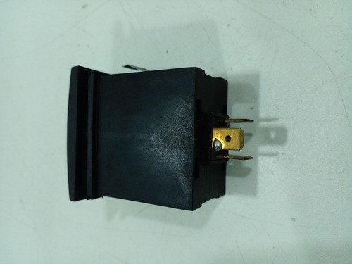 Interruptor Luz Farol Neblina Vw Gol/parati 99/06 (m)