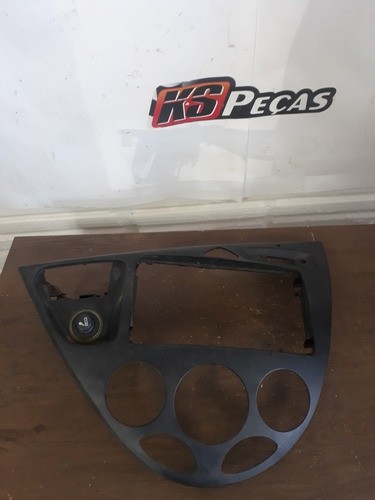 Moldura Painel Centr Ford Focus 2000/2009 (grátis Acendedor)