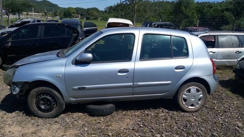 Sucatas Renault Clio 1.0  Gasolina 2005 Rs Caí Peças