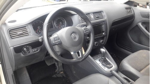 Sucata Volkswagen Jetta 2.0 Automático 2014 Rs Caí  Peças