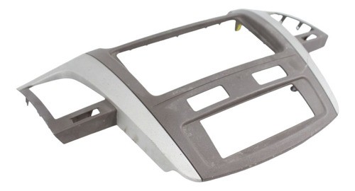 Moldura Central Comando Rádio E Ar Painel Toyota Hilux-816