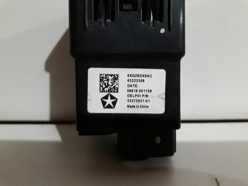 Conector Entrada Auxiliar Usb Rádio Jeep Compass 2018 2019