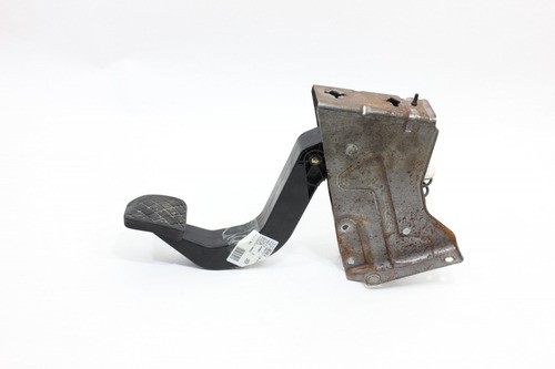 Pedal Embreagem C/suporte Amarok 10/16 Usado (614)