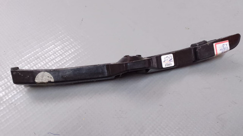 Guia Parachoque Dianteiro Esquerdo Toyota Hilux 05/15  23901