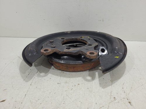 Flange Freio Traseiro Esquerdo Toyota Corolla (t)