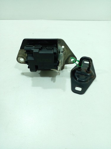 Fechadura Da Tampa Traseira Fiat Stilo 2012 (jg)