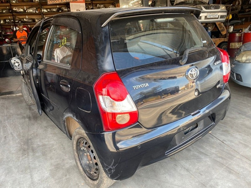 Sucata Toyota Etios 1.3 Hatch P/ Remoção Peças Acessórios 