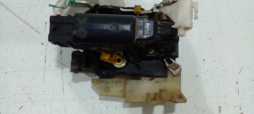 Fechadura Porta D.e Renault Duster 2013 (r)