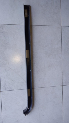 Friso Borda Caçamba Lado Esquerdo Vw Saveiro G5 G6 G7 10/23 