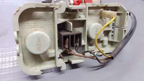 Soquete Circuito Lanterna Traseira Gol G4 06 A 11. 23492
