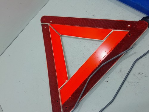 Triangulo De Segurança Bmw E36 Serie 3 (vj)