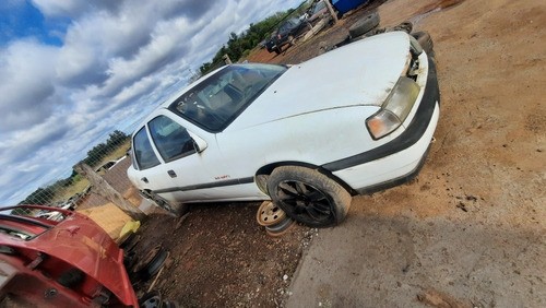 Gm Vectra 1995 2.0 Para Retirada De Peças 