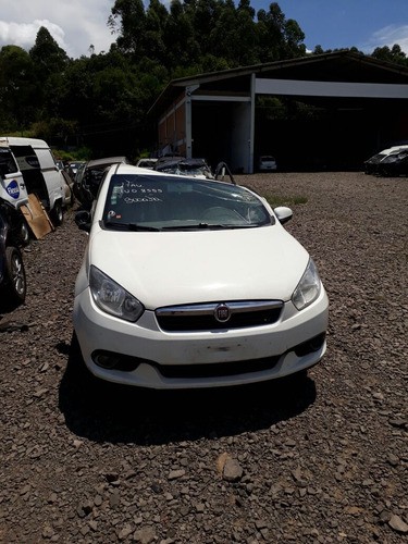 Sucata Fiat Gran Siena 1.4 Flex 2014 Rs Caí Peças