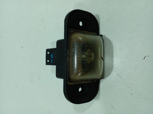 Luz De Placa Vw Gol/parati 95/99 379943021 (m)