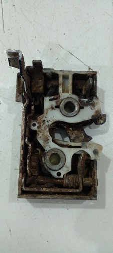 Fechadura Porta L.d Vw Gol Santana 86/94 305837016 (r)